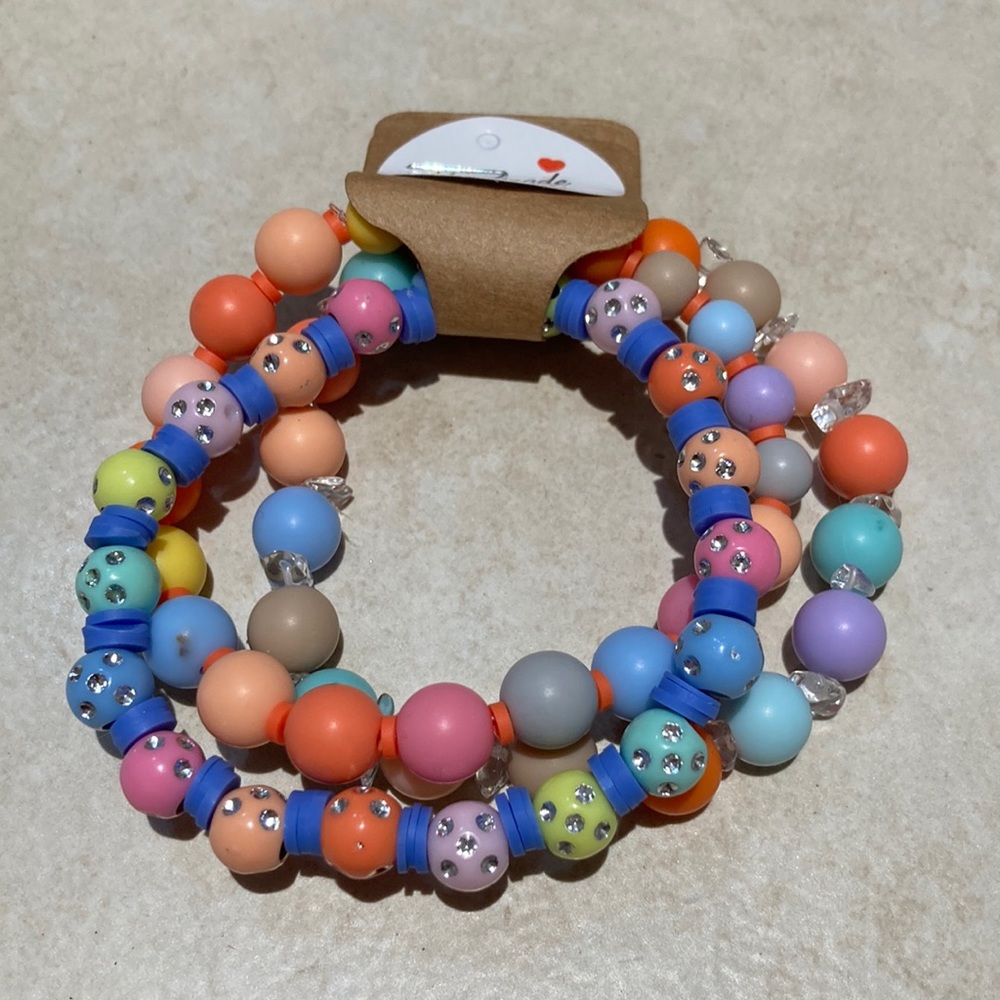 NWT bundle of three bracelets, polymere, clay, acrylic and glass beads 6 1/2
